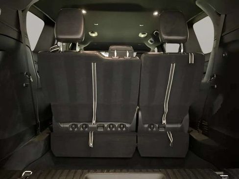 Used 2025 Chrysler Pacifica Select FWD image 78