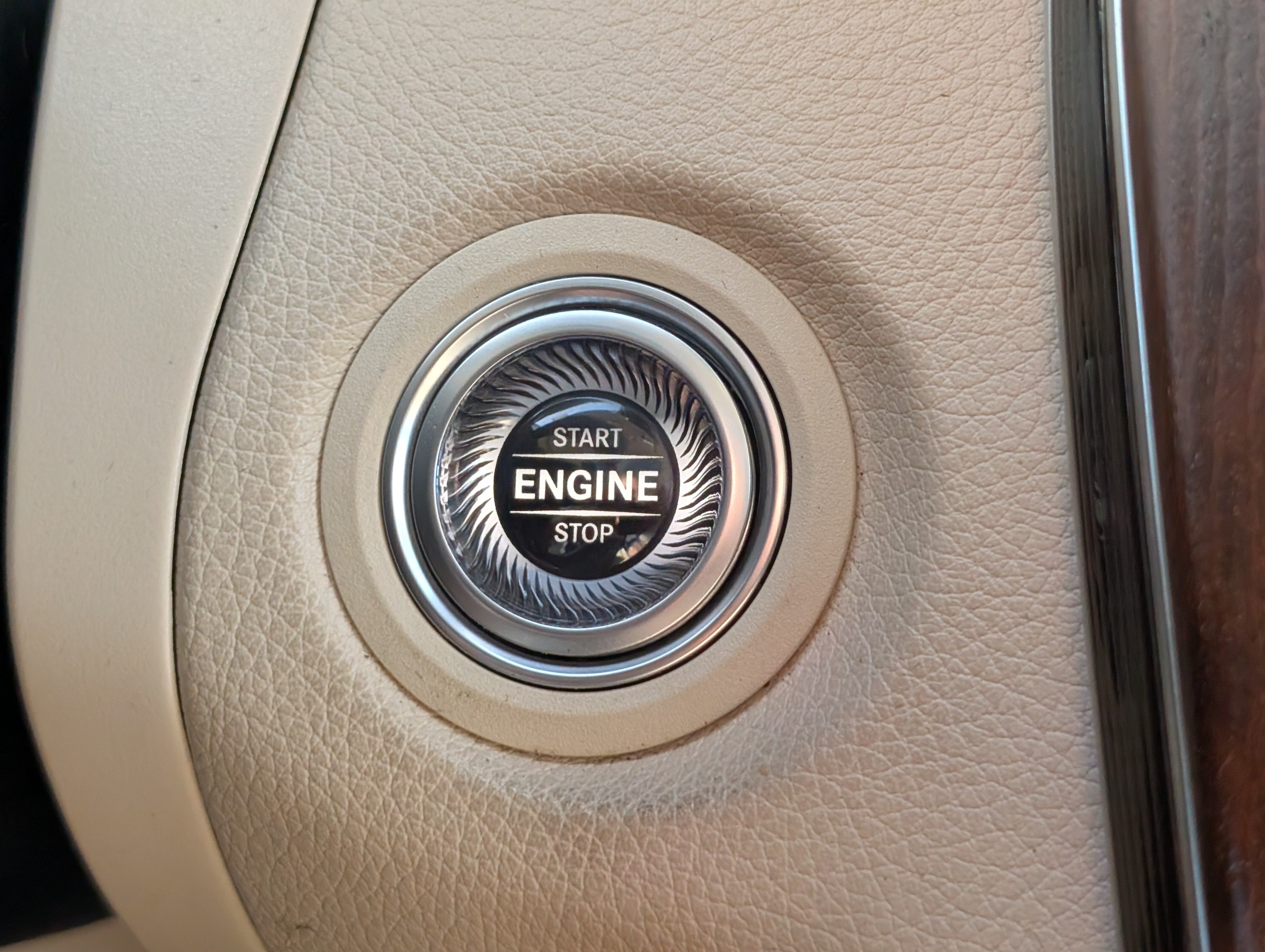 Used 2022 Mercedes-Benz GLC 300 4MATIC image 27