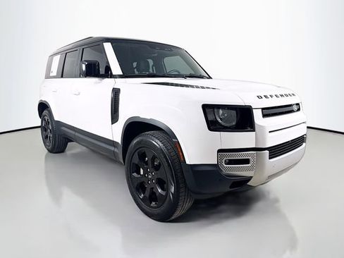 Certified 2024 Land Rover Defender 110 S image 3