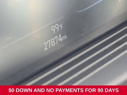 Used 2025 Hyundai Venue SEL FWD image 8