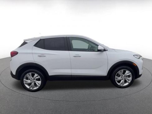 Used 2025 Buick Encore GX Preferred image 16