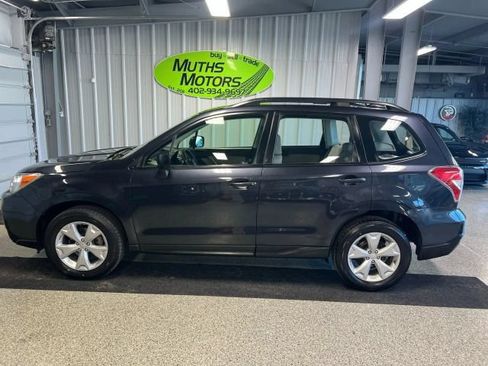 Used 2016 Subaru Forester 2.5i w/ Alloy Wheel Package AWD/4WD image 6