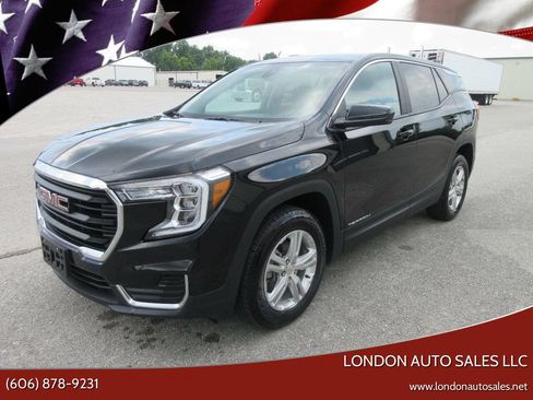 Used 2024 GMC Terrain SLE AWD/4WD image 1