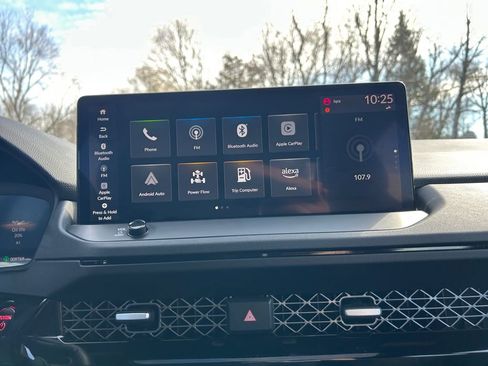 Used 2025 Honda Accord Sport image 21