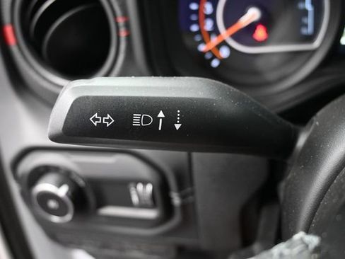 Used 2026 Jeep Wrangler Unlimited Rubicon AWD/4WD image 34