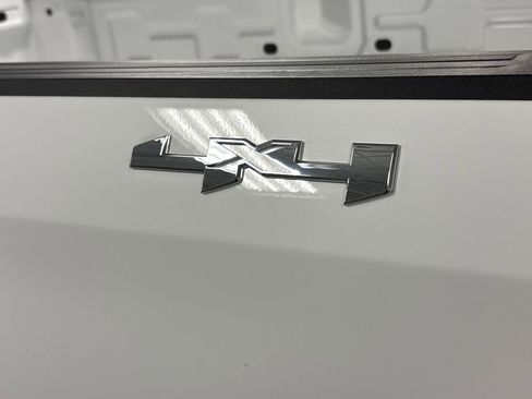 Used 2024 GMC Sierra 1500 Pro w/ Pro Value Package image 14