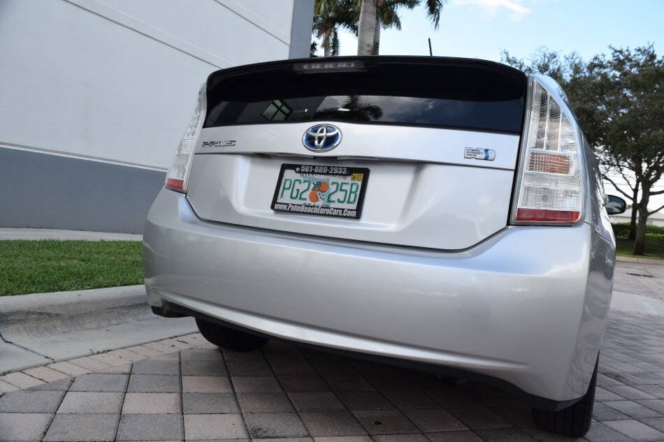 Used 2010 Toyota Prius Two w/ Preferred Accessory Pkg FWD image 21