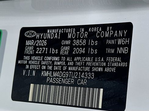 New 2026 Hyundai Elantra Sport FWD image 22