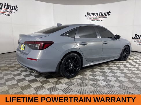 Used 2025 Honda Civic Sport image 5