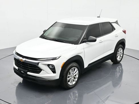 Certified 2024 Chevrolet TrailBlazer LS image 29
