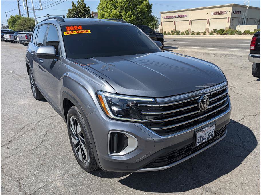 Used 2024 Volkswagen Atlas SE FWD image 3