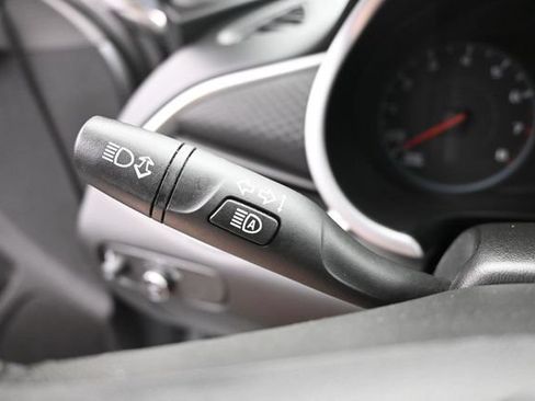 Used 2024 Chevrolet Malibu LT FWD image 24