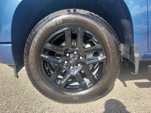 Used 2024 Chevrolet Silverado 1500 Custom RWD image 10