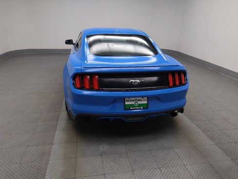 Used 2017 Ford Mustang Premium RWD image 6