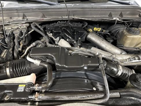Used 2012 Ford F250 Lariat w/ Lariat Ultimate Pkg AWD/4WD image 26