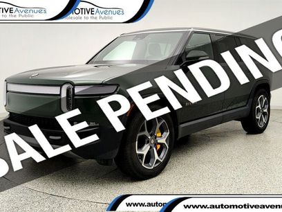 Used 2023 Rivian R1S Adventure