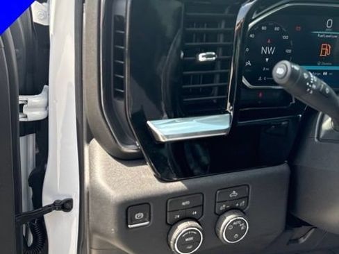 New 2026 Chevrolet Silverado 1500 LT AWD/4WD image 11