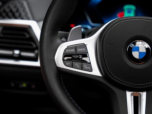 Used 2026 BMW X6 M60i AWD/4WD image 46