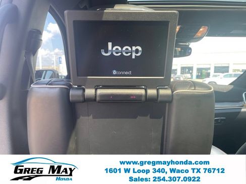 Used 2019 Jeep Grand Cherokee Summit AWD/4WD image 27