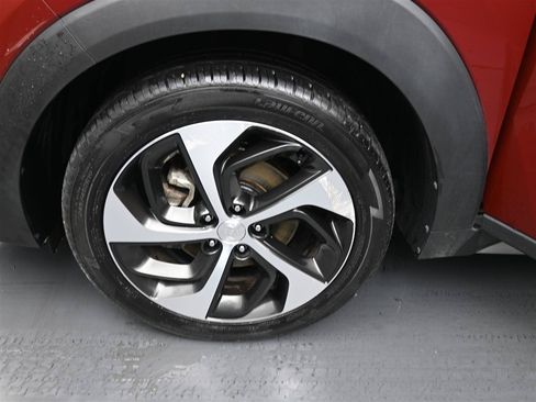 Used 2018 Hyundai Tucson Value w/ Cargo Package FWD image 18