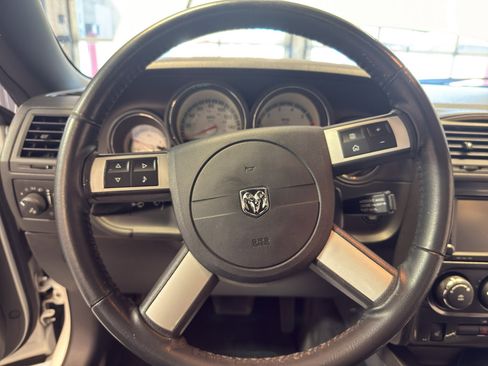 Used 2010 Dodge Challenger R/T image 17