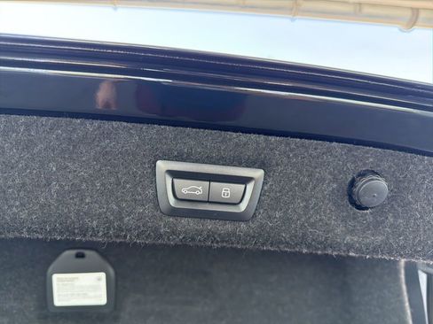 Used 2023 BMW M550i xDrive w/ Parking Assistance Package image 23