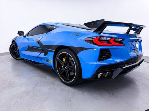 Used 2021 Chevrolet Corvette Stingray Preferred Cpe w/ 2LT RWD image 4