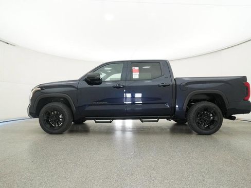 New 2026 Toyota Tundra SR5 AWD/4WD image 7