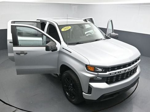 Used 2022 Chevrolet Silverado 1500 Custom w/ Rally Edition AWD/4WD image 37