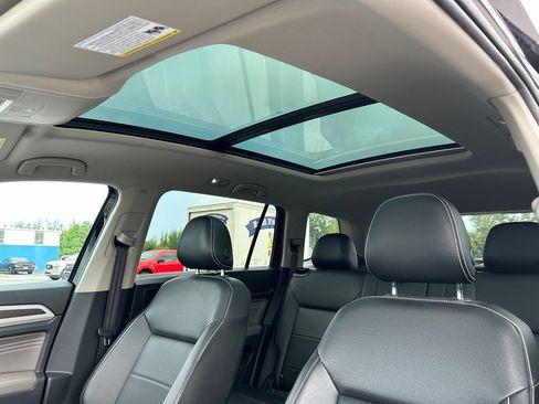 Used 2022 Volkswagen Atlas SE AWD/4WD image 21