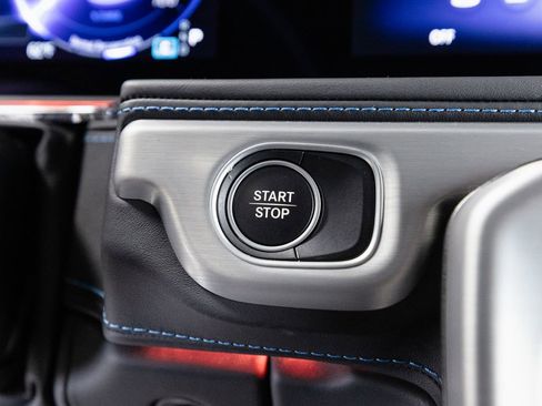 Used 2025 Mercedes-Benz G 580 w/ EQ Technology image 17