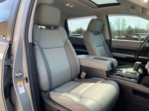 Used 2020 Toyota Tundra Limited w/ Limited Premium Package image 35