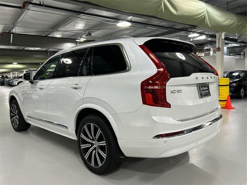 Certified 2024 Volvo XC90 B5 Core w/ Protection Package Premier image 4