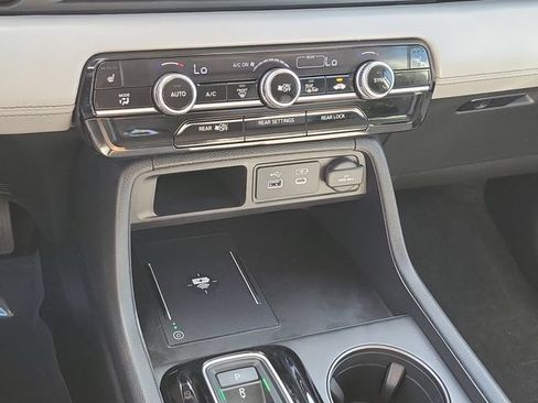 Certified 2024 Honda Pilot EX-L image 30