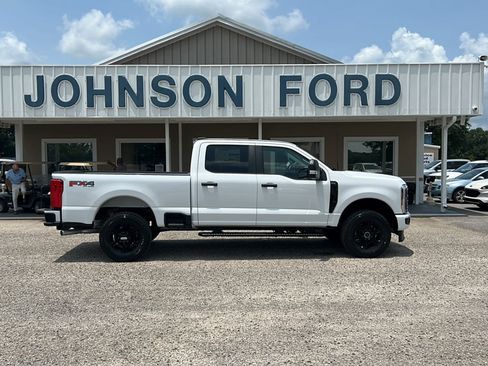 New 2026 Ford F250 XL w/ STX Appearance Package AWD/4WD image 2