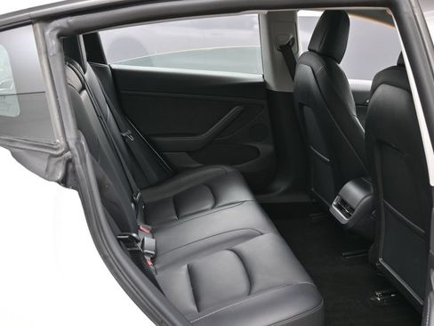 Used 2023 Tesla Model 3 Standard Range RWD image 37