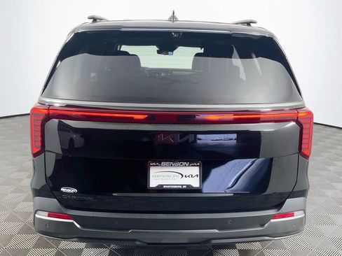 Used 2025 Kia Carnival SX Prestige FWD image 7