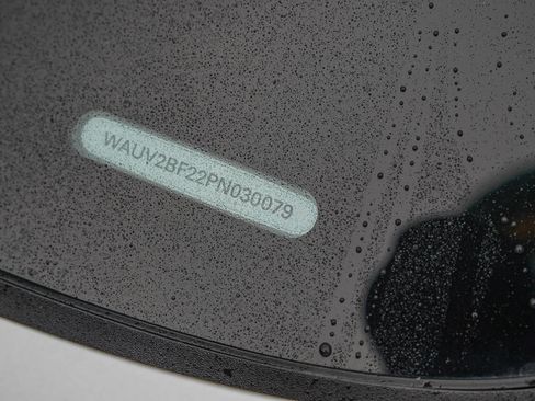 Used 2024 Audi Q8 Premium Plus w/ Premium Plus Package image 30