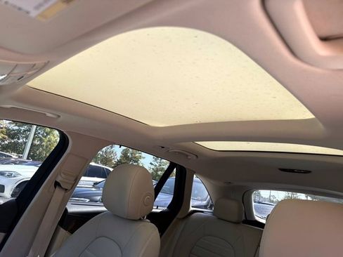 Used 2018 Mercedes-Benz GLC 300 image 22
