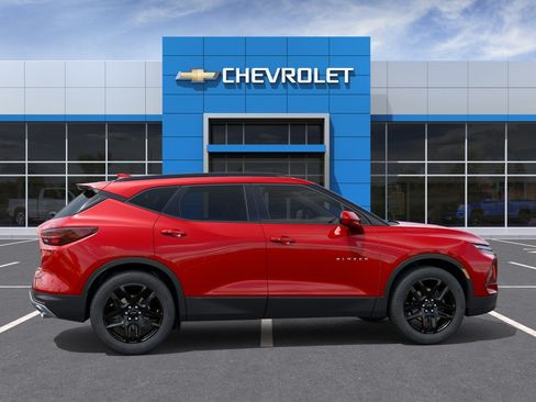 New 2026 Chevrolet Blazer LT w/ Convenience Package AWD/4WD image 5