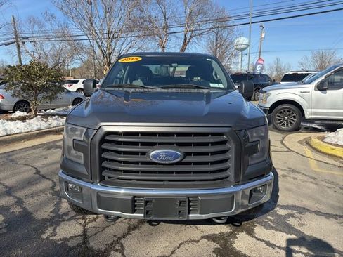 Used 2015 Ford F150 XLT image 2