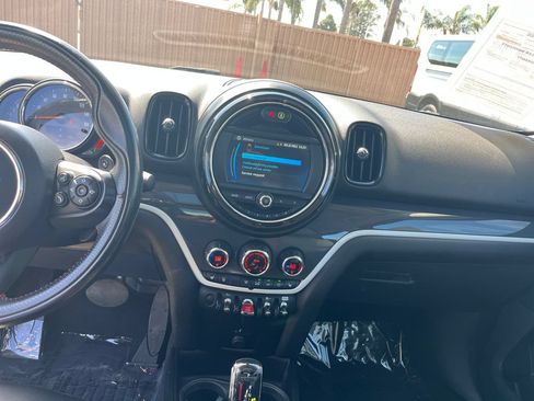 Used 2020 MINI Cooper Countryman S FWD image 18
