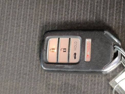 Used 2019 Honda Accord LX image 32