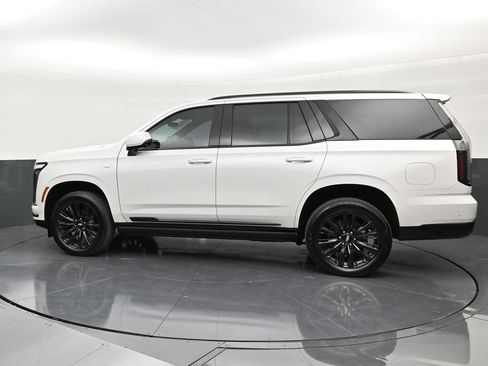 Certified 2025 Cadillac Escalade Sport Platinum w/ LPO, ONYX Package RWD image 2