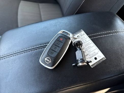 Used 2024 Nissan Sentra SV FWD image 28