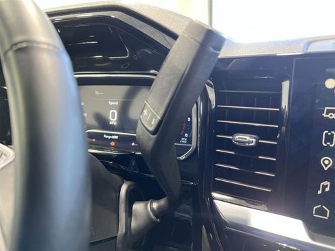 Used 2023 GMC Sierra 1500 SLE image 20