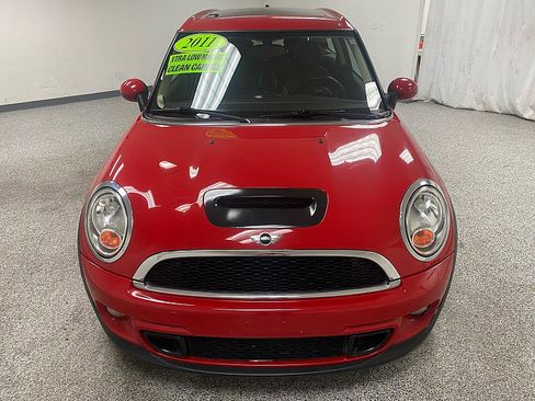 Used 2011 MINI Cooper Clubman S image 3
