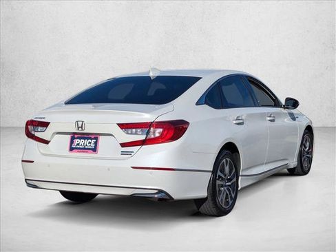 Used 2019 Honda Accord Touring image 5