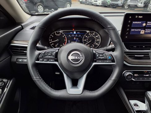 Used 2025 Nissan Altima 2.5 SL image 14