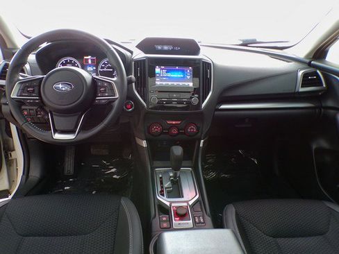 Used 2023 Subaru Forester Premium image 11